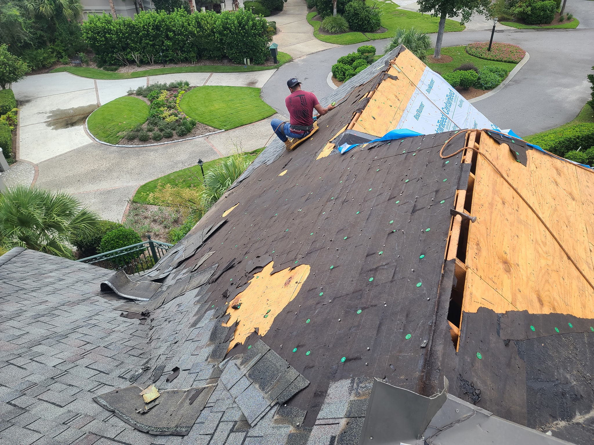JJ Roofing crew completing a hurricane-damage tear-off and roof restoration on a Savannah, Georgia home